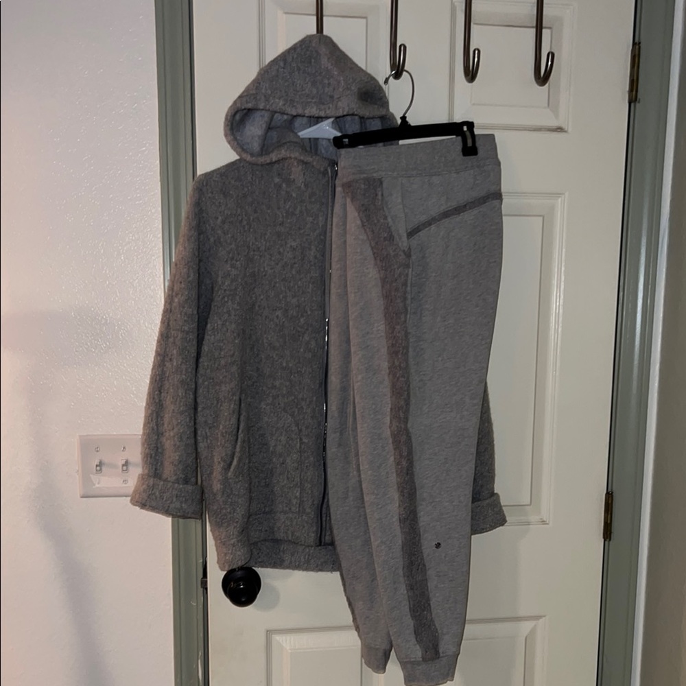 Lululemon Sherpa Cozy Gray Hoody and Joggers Set